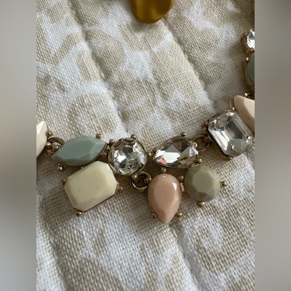 J. Crew Pastel Brulee Mixed Crystal Stone Petal Cluster Necklace - Picture 4 of 12